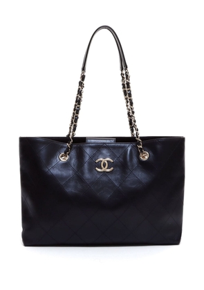 CHANEL Pre-Owned 2021 CC diamond-stitched tote bag - Black