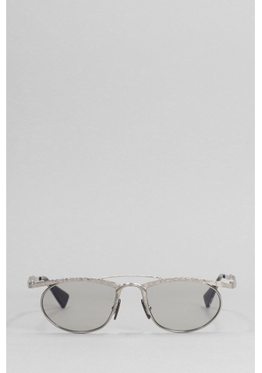 Kuboraum H52 Sunglasses In Silver Metal Alloy