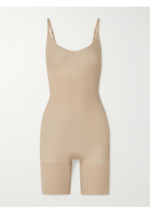 Skims - Seamless Sculpt Mid Thigh Bodysuit - Clay - Neutrals - XXS,XS,S,M,L,XL,2XL,3XL,4XL