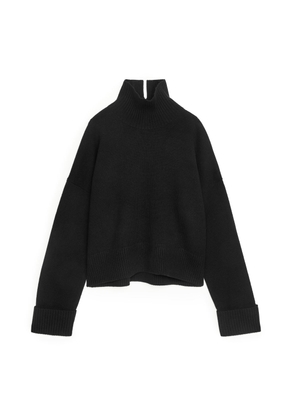 High-Neck Wool Jumper - Black