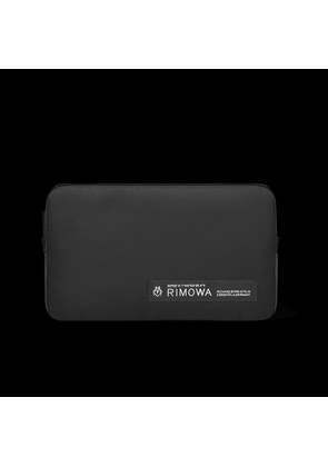 RIMOWA Toiletry Pouch in Black