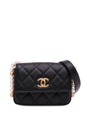 CHANEL Pre-Owned 2021 CC Lambskin About Pearls Card Holder On Chain crossbody bag - Black