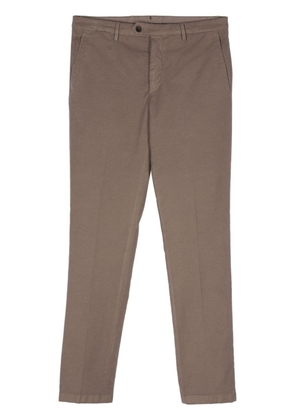 Drumohr tapered chinos - Brown