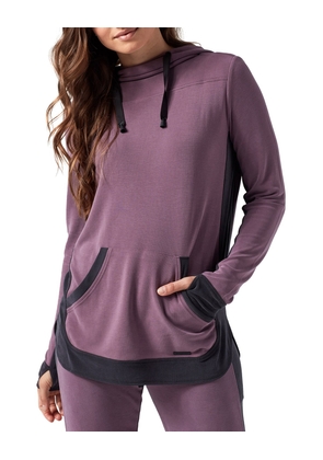 Amour Active Pullover Hoodie