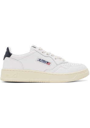 AUTRY White Medalist Low Sneakers