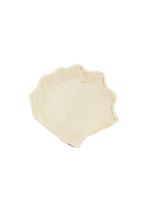 Christina iversen shell saucer - OS Beige