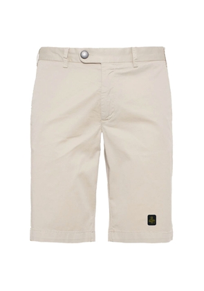 Refrigiwear Elegant Beige Bermuda Shorts with Logo Patch - W30