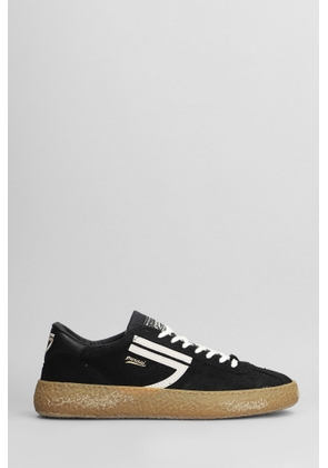 Puraai Sneakers In Black Suede