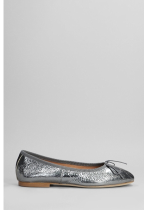 Anniel Ballet Flats In Silver Leather