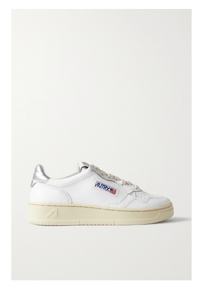 Autry - Medalist Low Metallic Leather Sneakers - White - IT35,IT36,IT37,IT38,IT39,IT40,IT41,IT42
