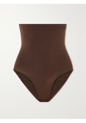SKIMS - Seamless Sculpt High Waist Brief - Cocoa - Brown - XXS,XS,S,M,L,XL,2XL,3XL,4XL