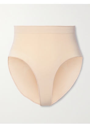SKIMS - Seamless Sculpt Mid Waist Brief - Sand - Neutrals - XXS,XS,S,M,L,XL,2XL,3XL,4XL