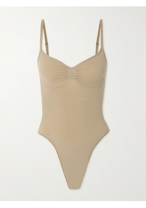 SKIMS - Seamless Sculpt Thong Bodysuit - Clay - Neutrals - XXS,XS,S,M,L,XL,2XL,3XL,4XL