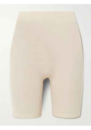 SKIMS - Seamless Sculpt Mid Thigh Short - Sand - Neutrals - XXS,XS,S,M,L,XL,2XL,3XL,4XL