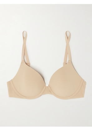 SKIMS - Fits Everybody T-shirt Bra - Sand - Neutrals - 32A,34A,32B,34B,36B,38B,32C,34C,36C,38C,32D,34D,36D,38D,32DD,34DD,36DD,38DD,32DDD,34DDD