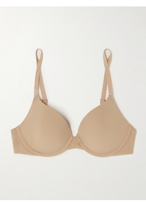 SKIMS - Fits Everybody T-shirt Bra - Clay - Neutrals - 32A,34A,32B,34B,36B,38B,32C,34C,36C,38C,32D,34D,36D,38D,32DD,34DD,36DD,38DD,32DDD,34DDD
