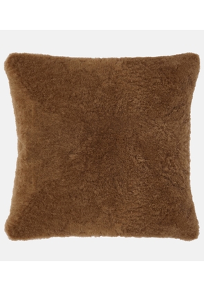 Brunello Cucinelli Shearling and leather cushion