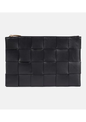 Bottega Veneta Intreccio leather pouch