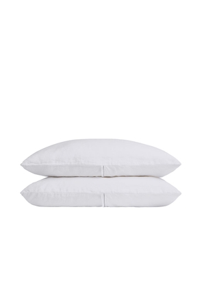 Parachute Heirloom Tencel Linen Pillowcase Set in White - White. Size STANDARD (also in ).