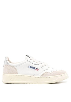 Autry Medalist Low-Top Sneakers