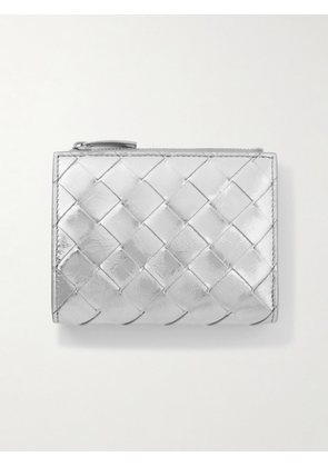 Bottega Veneta - Intrecciato Metallic Leather Wallet - Silver - One size