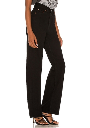 Dr. Denim Echo Straight Jeans in Black. Size 24. Also in 25, 26, 27, 28, 29, 30, 31, 32.