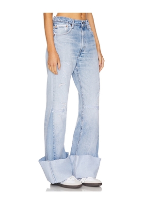 aligrace Vintage Ultra Wide Cuff Jeans in Denim-Light. Size 24. Also in 25.