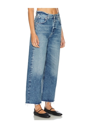 Citizens of Humanity Ayla Crop Wide Leg Jeans in Denim-Medium. Size 23. Also in 27, 28, 31, 32.
