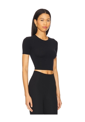 Commando Ballet Body Cropped Crewneck Tee in Black.