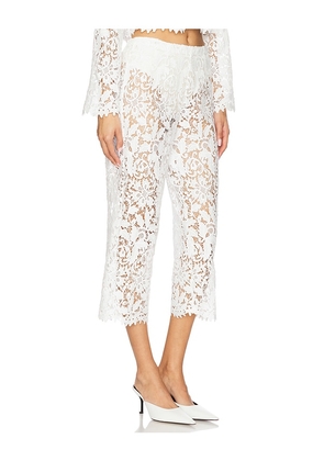 La Porte Gabrielle Capri in White. Size L. Also in M, XL.