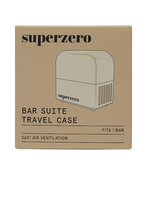 superzero Bar Suite Travel Case in Beauty: NA.