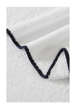 Sunday Citizen 3 Piece Porto Towel Set in White.