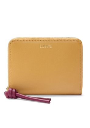 Loewe Knot Compact Zip Around Wallet - Sahara/Crimson