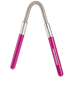 TWEEZERMAN Smooth Finish Facial Hair Remover in Pink.