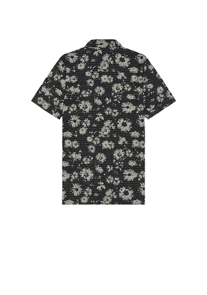 TravisMathew Shaded Grove Polo in Black. Size L. Also in M, S.