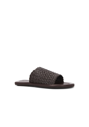 St. Agni Woven Minimal Slide in Brown. Size 36. Also in 37, 38.