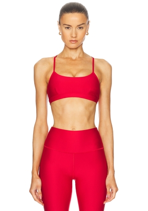alo Airlift Intrigue Bra in Bold Red - Red. Size S (also in ).