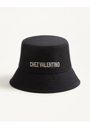 Valentino Garavani CHEZ COTTON BUCKET HAT WITH EMBROIDERY Man BLACK/BUTTER 57