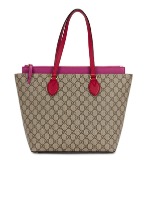 gucci Gucci GG Supreme Bucket Tote Bag in Beige - Beige. Size all.