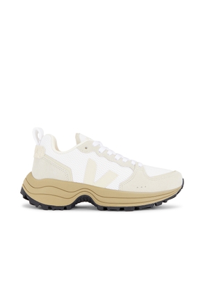 Veja Venturi II Sneaker in White Pierre Dune - White. Size 38 (also in 41).
