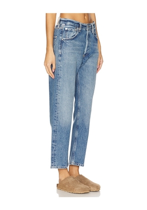 Citizens of Humanity Winslow Cropped Boyfriend Jeans in Blue. Size 24. Also in 23, 25, 26, 27, 28, 29, 30, 32, 33, 34.