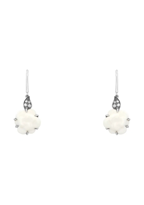 CHANEL Pre-Owned white gold agate and diamond camellia earrings - Silver
