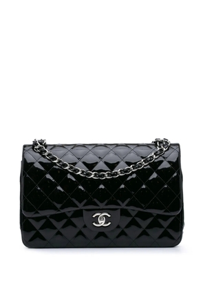 CHANEL Pre-Owned 2012 Jumbo Classic Patent Double Flap shoulder bag - Black