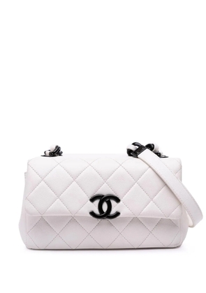 CHANEL Pre-Owned 2020 Small Quilted Caviar My Everything Flap crossbody bag - White