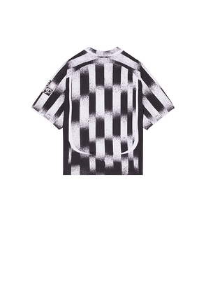 Le PÃ¨re Torn Jersey in Black. Size L. Also in M, S.