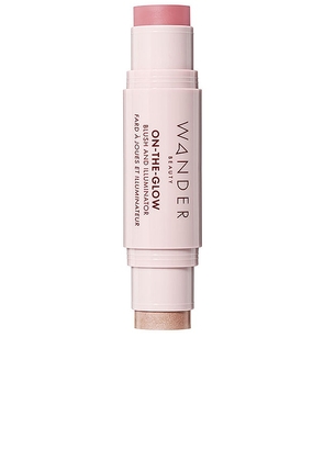Wander Beauty On-The-Glow Blush And Illuminator in Pink.