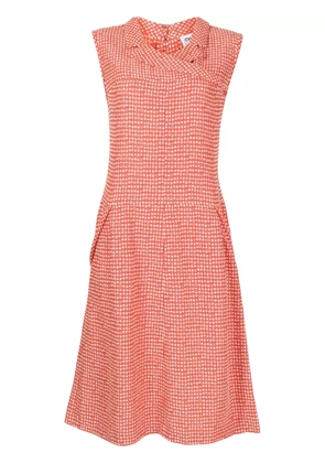 CHANEL Pre-Owned 2001 CC check-print midi dress - Red