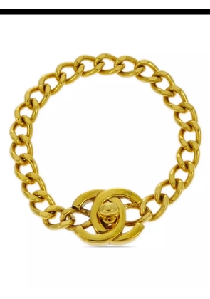CHANEL Pre-Owned 1997 CC-logo turnlock bracelet - Gold
