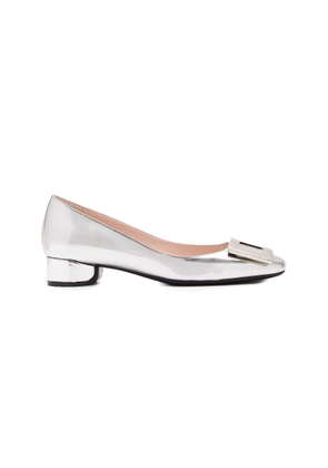 Roger Vivier Mirrored-Leather Flats - Moda Operandi