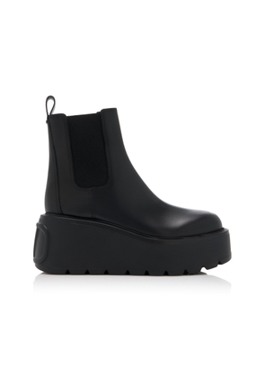 Valentino Garavani Uniqueform Leather Ankle Boots - Moda Operandi